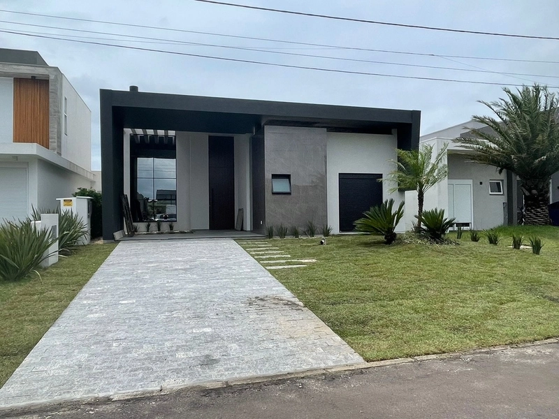 Casa em condomínio à venda em Xangri-Lá: 1ª foto da galeria de imagens do imóvel
