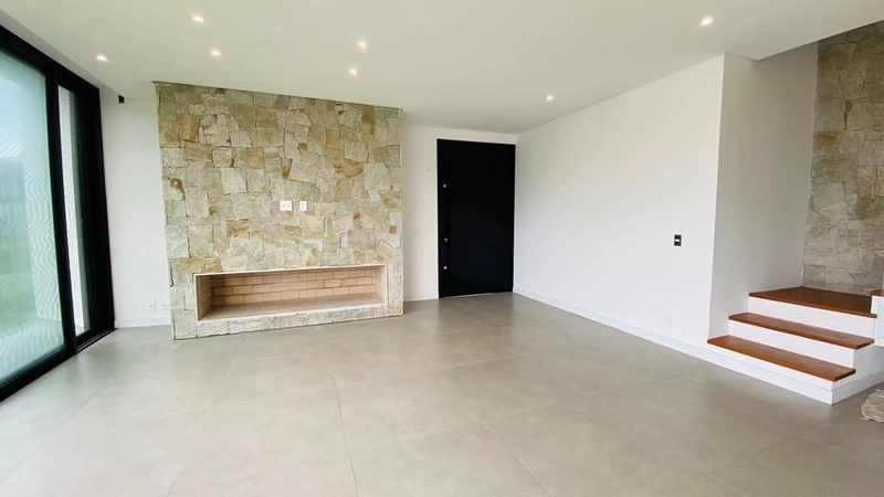 CASA A VENDA NO CONDOMÍNIO BLUE.: 2ª foto da galeria de imagens do imóvel