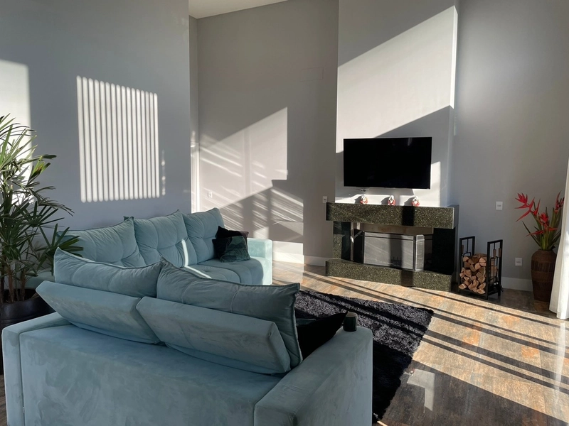 Linda casa 3 dormitórios no condomínio Dubai: 4ª foto da galeria de imagens do imóvel