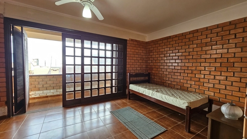 CASA EM XANGRI-LA COM 03 DORMITÓRIOS: 11ª foto da galeria de imagens do imóvel
