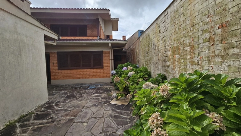 CASA EM XANGRI-LA COM 03 DORMITÓRIOS: 19ª foto da galeria de imagens do imóvel