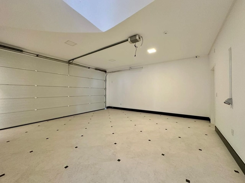 EXCELENTE CASA NO CONDOMINIO ENSEADA: 29ª foto da galeria de imagens do imóvel