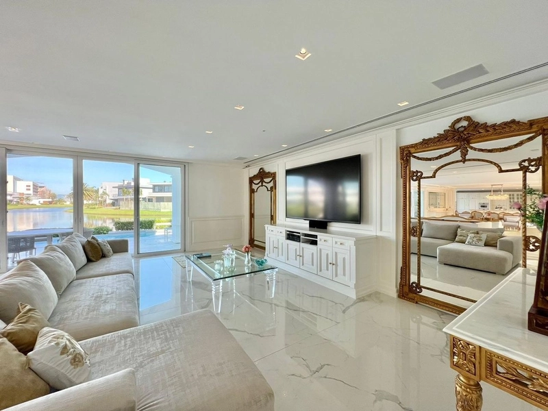 EXELENTE CASA NO CONDOMINIO ENSEADA: 17ª foto da galeria de imagens do imóvel