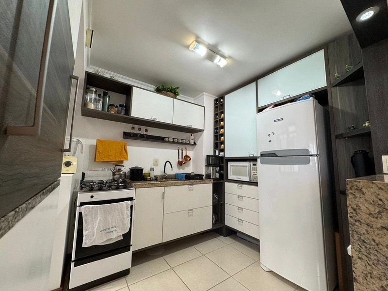 APARTAMENTO NO EDIFICIO ANA CAPRI: 8ª foto da galeria de imagens do imóvel