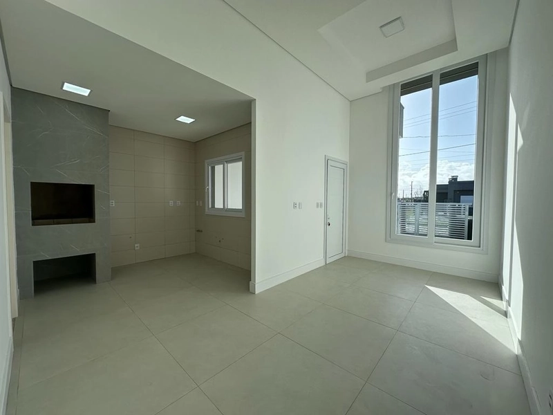 Casa geminada em ótima localização!!: 3ª foto da galeria de imagens do imóvel