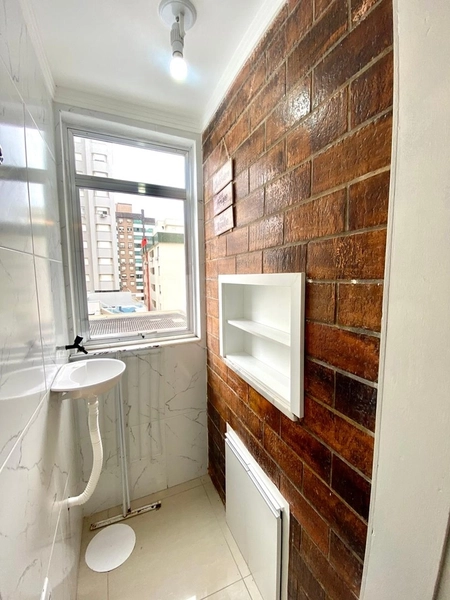 Loft reformado no centro de Capão da Canoa!! Ótima Localização!!: 4ª foto da galeria de imagens do imóvel