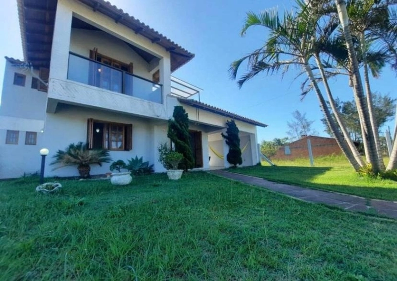 Casa 5 dormitórios em Noiva do mar - Xangri-lá