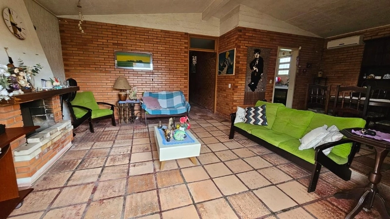 Casa com 2 terrenos a 100 metros da beira mar em Xangri-la!!: 6ª foto da galeria de imagens do imóvel