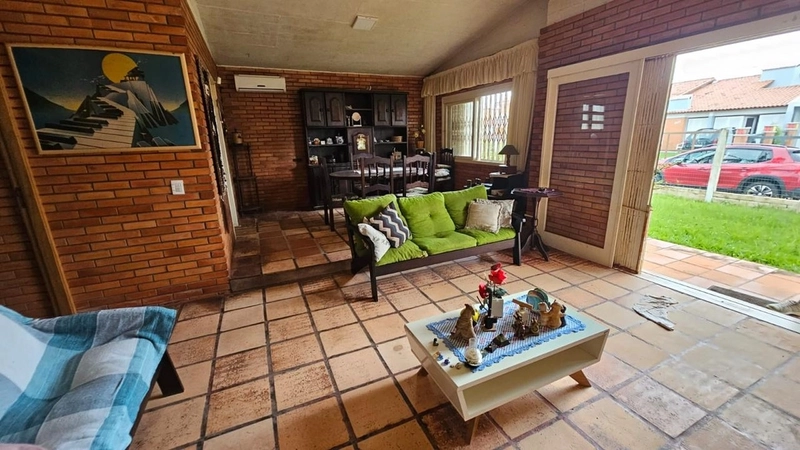 Casa com 2 terrenos a 100 metros da beira mar em Xangri-la!!: 4ª foto da galeria de imagens do imóvel