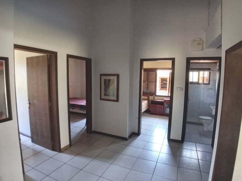 casa de 3 terrenos em arpoador: 20ª foto da galeria de imagens do imóvel