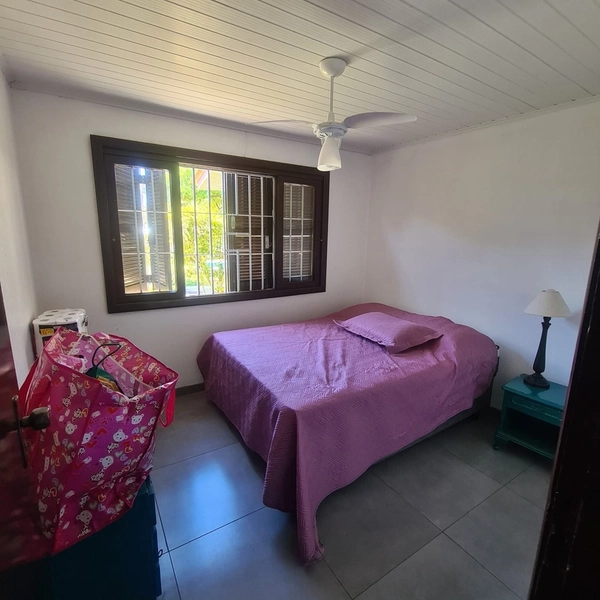 Linda casa 5 dormitórios em Atlântida: 11ª foto da galeria de imagens do imóvel