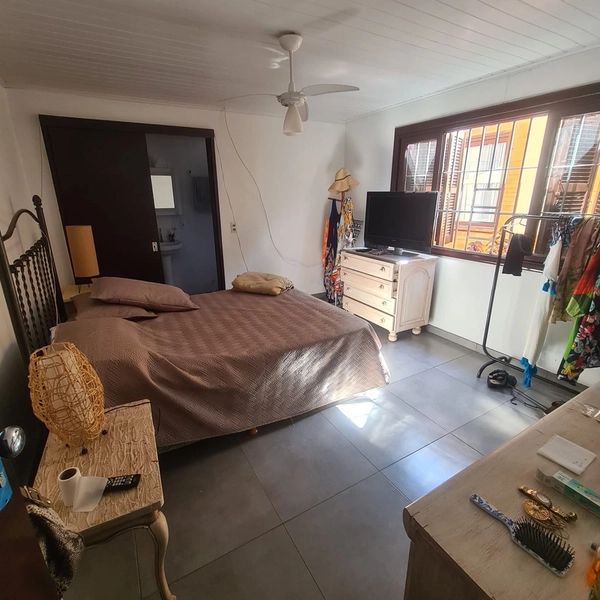Linda casa 5 dormitórios em Atlântida: 14ª foto da galeria de imagens do imóvel