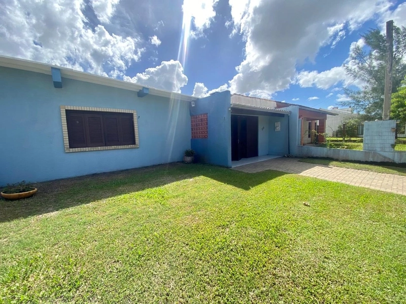 Casa a 200 metros do mar com teto em laje!! Confira!: 1ª foto da galeria de imagens do imóvel