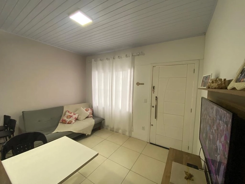Casa geminada de 2 dormitórios em Atlântida Sul!!: 3ª foto da galeria de imagens do imóvel