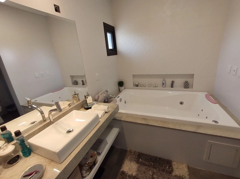 Lindo sobrado 5 suítes no condomínio Villagio Atlântida: 30ª foto da galeria de imagens do imóvel