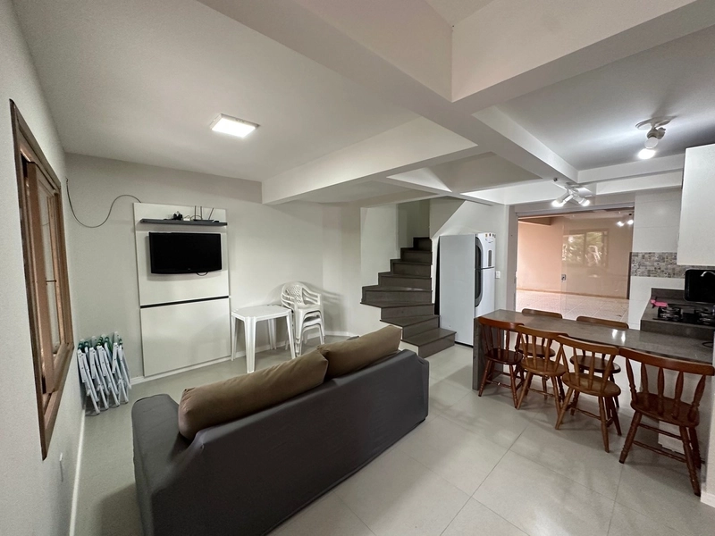 Lindo duplex 3 dormitórios no Remanso: 2ª foto da galeria de imagens do imóvel
