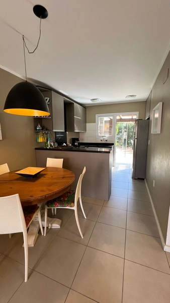 Casa Hermosa: 2ª foto da galeria de imagens do imóvel