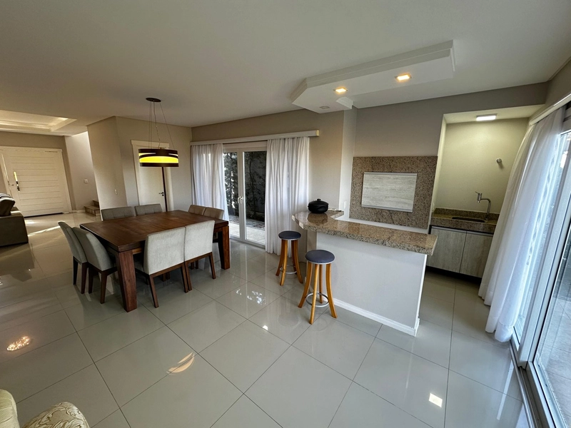 Casa Condomínio Las Palmas: 6ª foto da galeria de imagens do imóvel