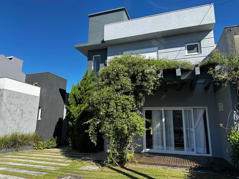 Casa Condomínio Las Palmas: 1ª foto da galeria de imagens do imóvel