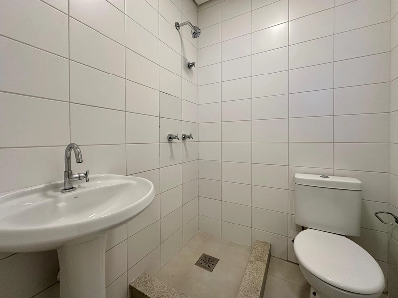 CONDOMÍNIO ROSSI – CASA BEIRA LAGO: 38ª foto da galeria de imagens do imóvel