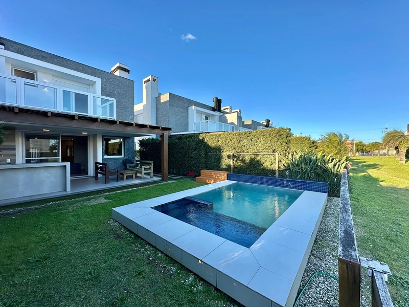 CONDOMÍNIO ROSSI – CASA BEIRA LAGO: 7ª foto da galeria de imagens do imóvel