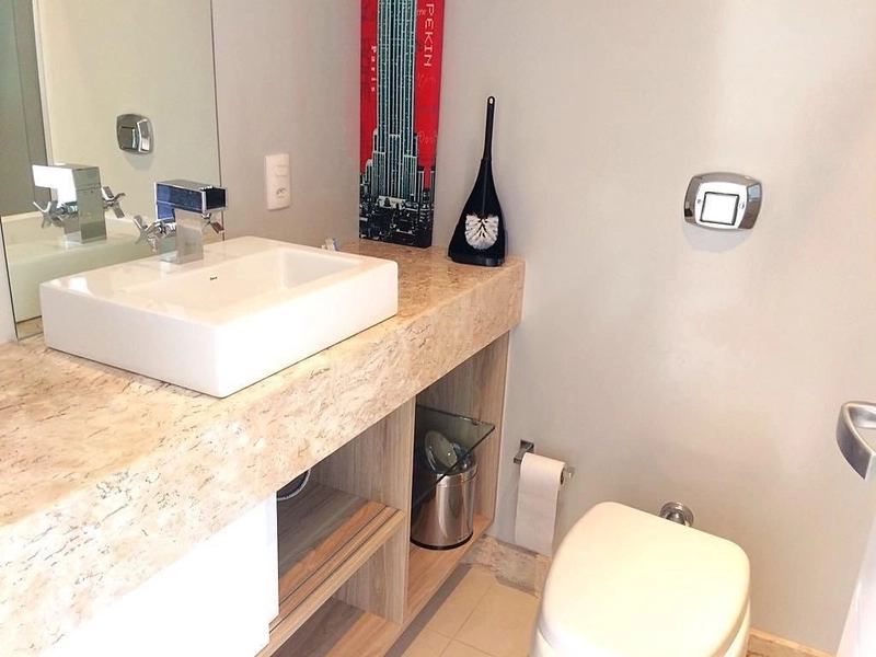 Casa à venda beira lago no Condomínio Malibu!: 7ª foto da galeria de imagens do imóvel