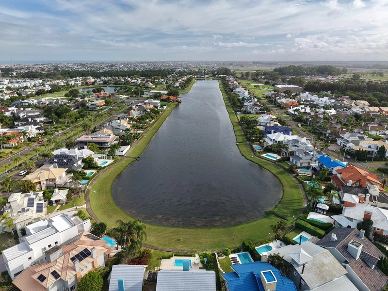 ✨ Condomínio Atlântida Lagos Park – Sobrado à Venda ✨: 7ª foto da galeria de imagens do imóvel