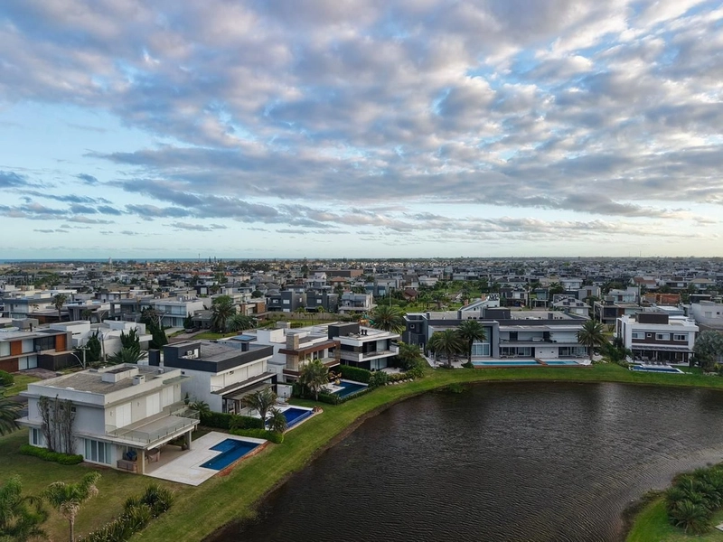 CONDOMÍNIO ENSEADA SOBRADO À VENDA – BEIRA LAGO: 46ª foto da galeria de imagens do imóvel