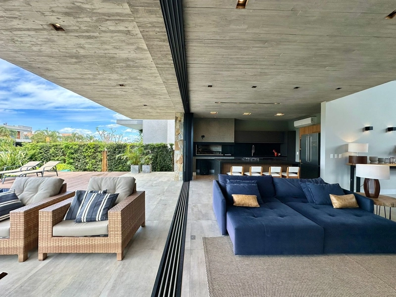 Magnífica casa beira lago à venda no condomínio Sea Coast: 18ª foto da galeria de imagens do imóvel