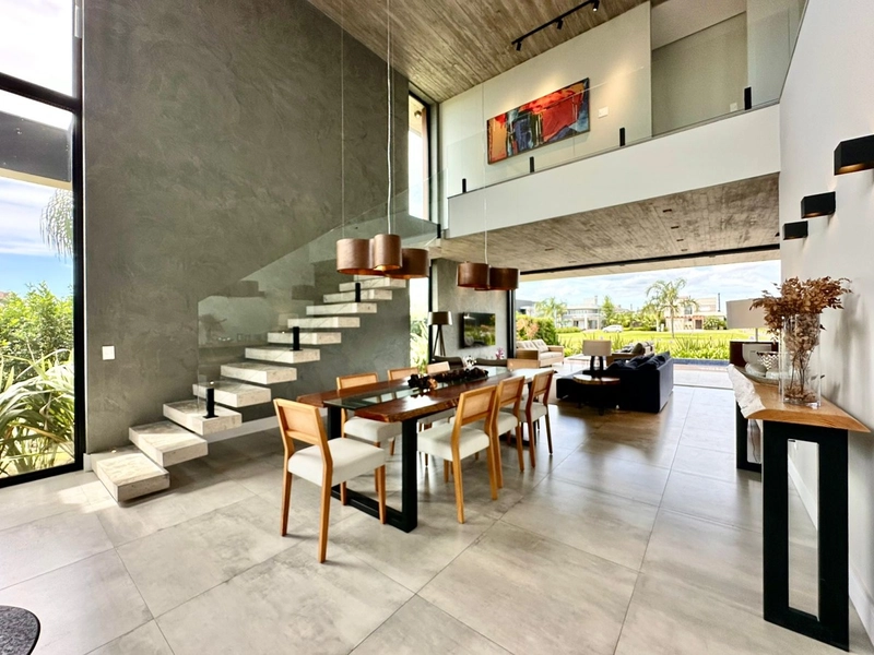 Magnífica casa beira lago à venda no condomínio Sea Coast: 5ª foto da galeria de imagens do imóvel