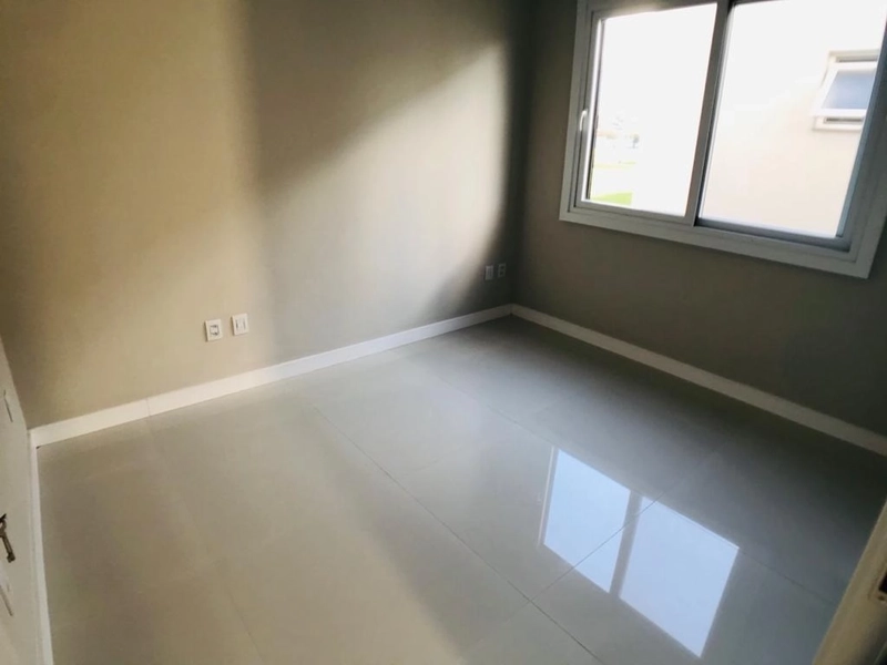 Ótimo sobrado no Condomínio Dubai em Capão da Canoa: 17ª foto da galeria de imagens do imóvel