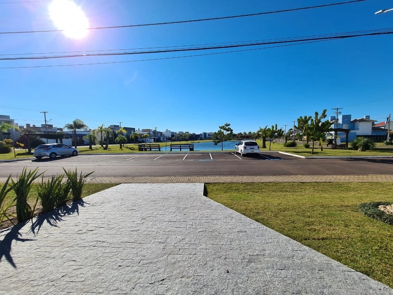 Casa 5 dormitórios em condomínio fechado em Xangri-Lá - Las Palmas: 2ª foto da galeria de imagens do imóvel