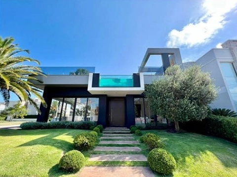 Excelente sobrado de alto padrão, design moderno!: 1ª foto da galeria de imagens do imóvel