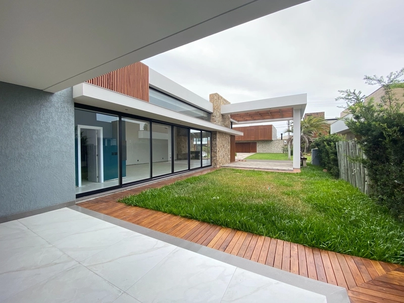 Maravilhosa casa no condomínio Villagio de Atlântida!: 4ª foto da galeria de imagens do imóvel