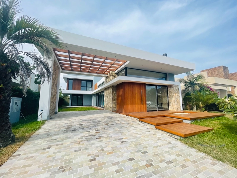 Maravilhosa casa no condomínio Villagio de Atlântida!: 2ª foto da galeria de imagens do imóvel