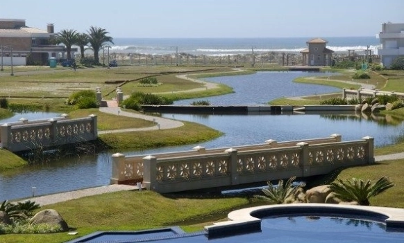 Terreno em condomínio, à venda no Playa Vista: 3ª foto da galeria de imagens do imóvel