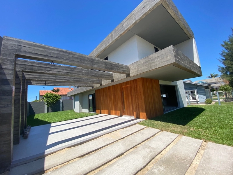Casa fora de condomínio em Atlântida!: 6ª foto da galeria de imagens do imóvel