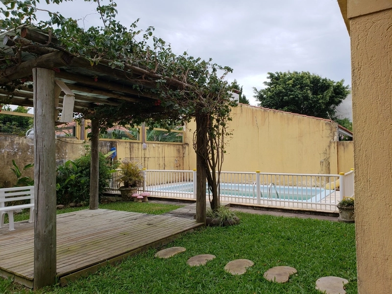 Lindo sobrado à venda em Atlântida: 7ª foto da galeria de imagens do imóvel
