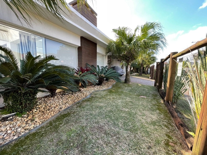 Excelente casa em Atlântida: 7ª foto da galeria de imagens do imóvel