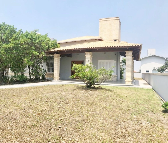 Casa Fora de condomínio, Maravilhoso Sobrado em Atlântida!: 2ª foto da galeria de imagens do imóvel
