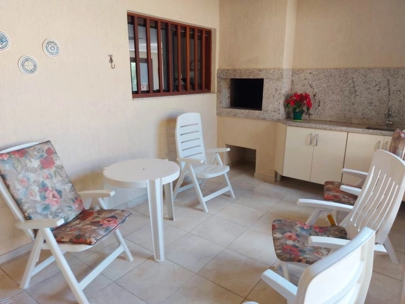 Sobrado totalmente mobiliado e decorada em Xangri-lá: 26ª foto da galeria de imagens do imóvel