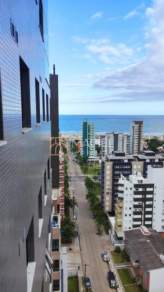 Viva o Luxo à Beira-Mar - Apartamento 3 Dormitórios no Centro: 2ª foto da galeria de imagens do imóvel