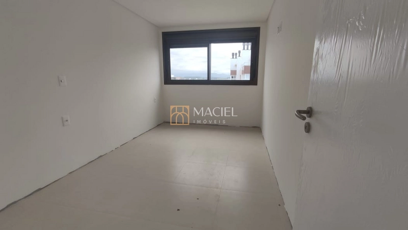 Viva o Luxo à Beira-Mar - Apartamento 3 Dormitórios no Centro: 5ª foto da galeria de imagens do imóvel