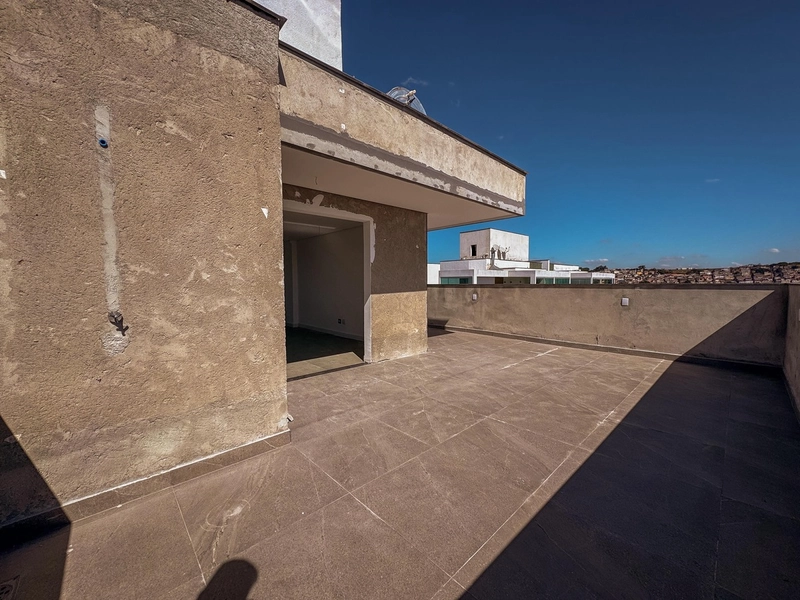Belíssima Cobertura no Bairro Alípio de Melo/Inconfidência | 130m² |: 3ª foto da galeria de imagens do imóvel