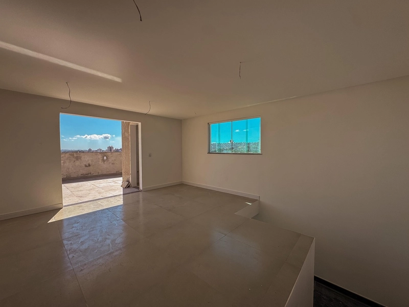 Belíssima Cobertura no Bairro Alípio de Melo/Inconfidência | 130m² |: 7ª foto da galeria de imagens do imóvel