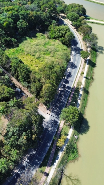 Excelente lote Comercial | 1.400M² | Bairro Garças | lote na orla |: 2ª foto da galeria de imagens do imóvel