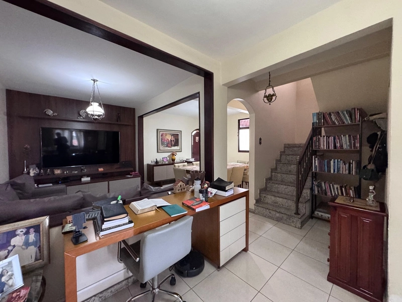 CASA DUPLEX | 3 QUARTOS | 03 BANHEIROS| 01 SUITE | 04 VAGAS: 9ª foto da galeria de imagens do imóvel