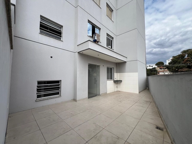 ÁREA PRIVATIVA | 2 QUARTOS | 1 SUÍTE | 02 BANHEIROS | 01 VAGA | BAIRRO: 17ª foto da galeria de imagens do imóvel