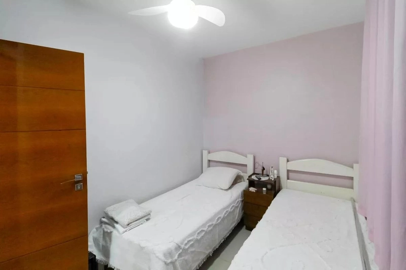 CASA DUPLEX | 5 QUARTOS | 02 SUÍTES |05 BANHEIROS | 10 VAGAS BAIRRO: 17ª foto da galeria de imagens do imóvel
