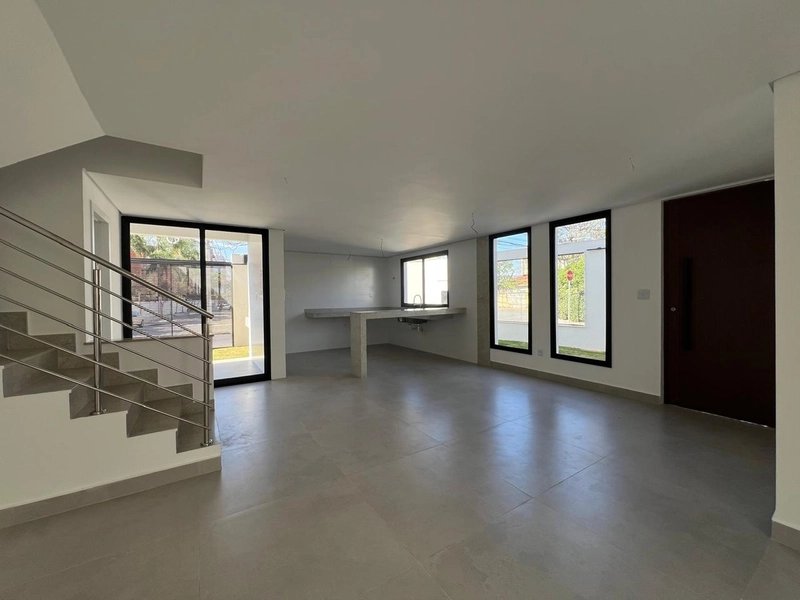 CASA DUPLEX | 3 QUARTOS | 01 SUÍTE MASTER | 02 SEMI-SUITE|: 8ª foto da galeria de imagens do imóvel